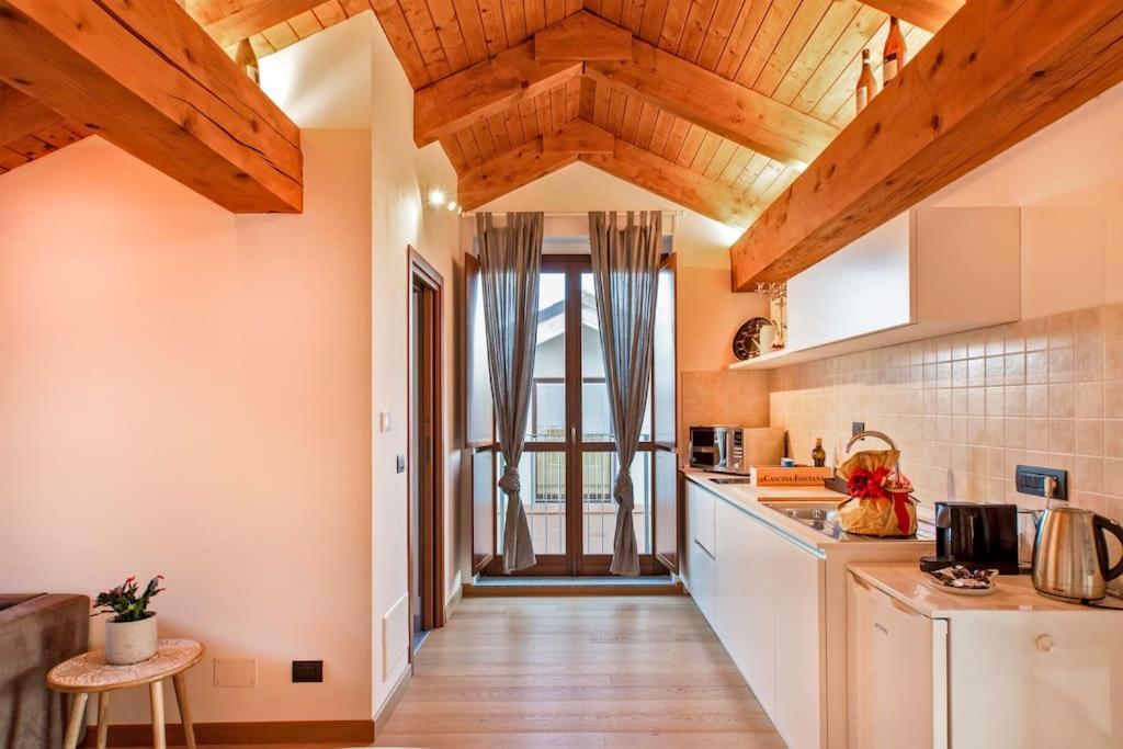 Charming 2.5Room Flat In Center Of Monforte dʼAlba Kültér fotó
